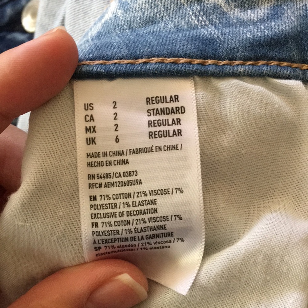 Hi-Rise Jeggings - Picture 3 of 5